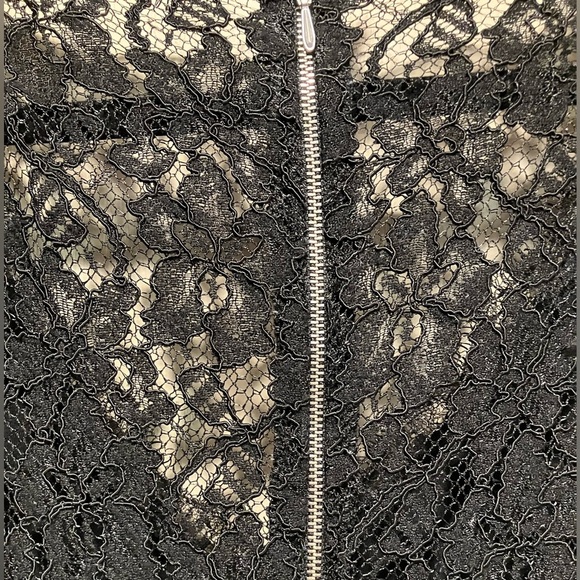 Babaton Aritzia Tobias Black Eyelash Lace V-Neck Sheath Mini Dress Size 4 - Picture 11 of 15